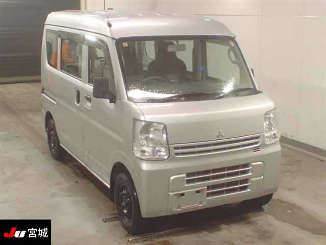 MITSUBISHI MINICAB VAN 2015
