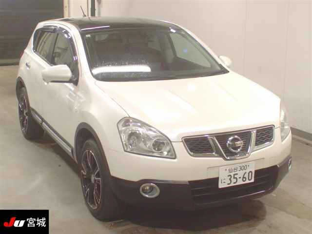 NISSAN DUALIS 2011