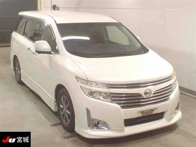 NISSAN ELGRAND 2012
