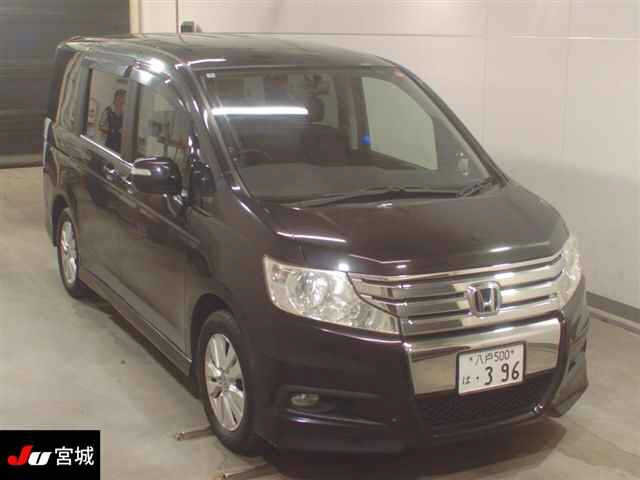 HONDA STEP WAGON 2010