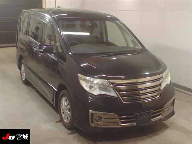 NISSAN SERENA 2014