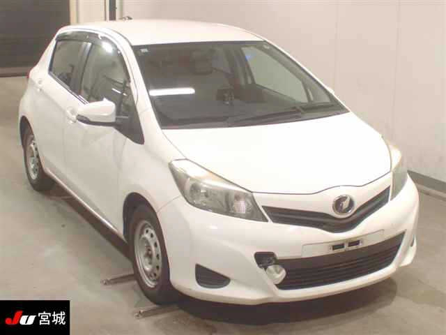 TOYOTA VITZ