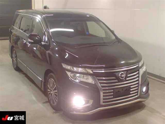 NISSAN ELGRAND 2014