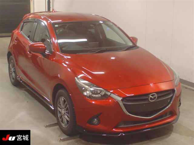 MAZDA DEMIO 2015