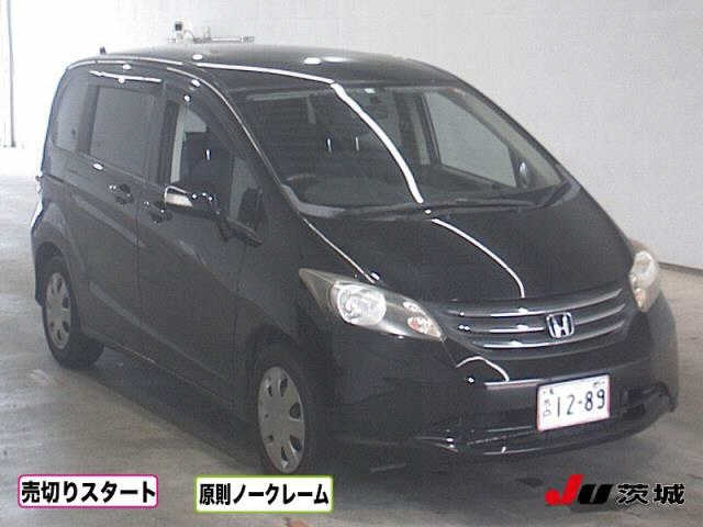 HONDA FREED 2010