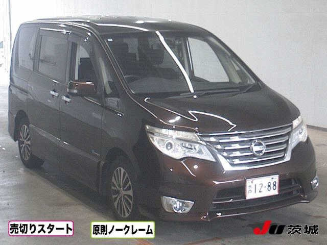 NISSAN SERENA 2015