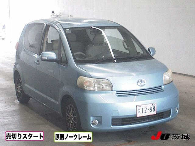 TOYOTA PORTE