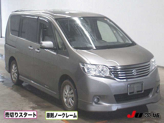 SUZUKI LANDY 2012