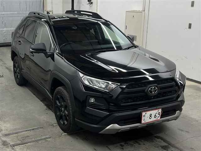 TOYOTA RAV4 2023