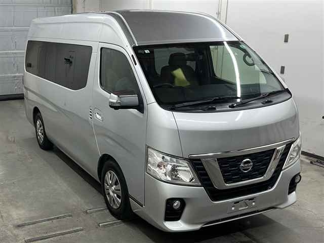NISSAN CARAVAN 2019