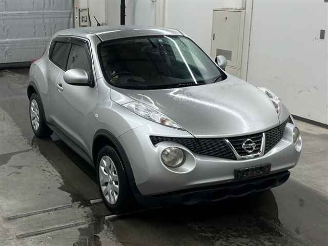 NISSAN JUKE 2010