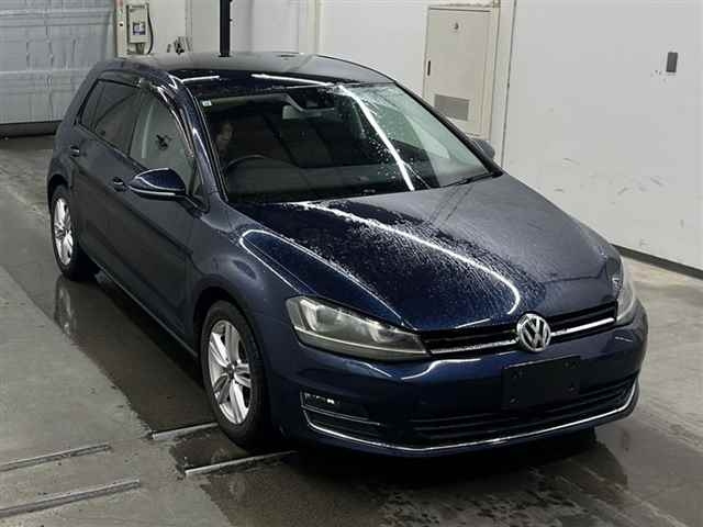 VOLKSWAGEN GOLF 2014