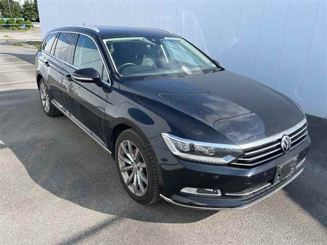 VOLKSWAGEN PASSAT VARIANT 2018