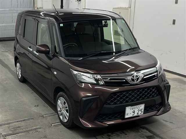 TOYOTA ROOMY 2021