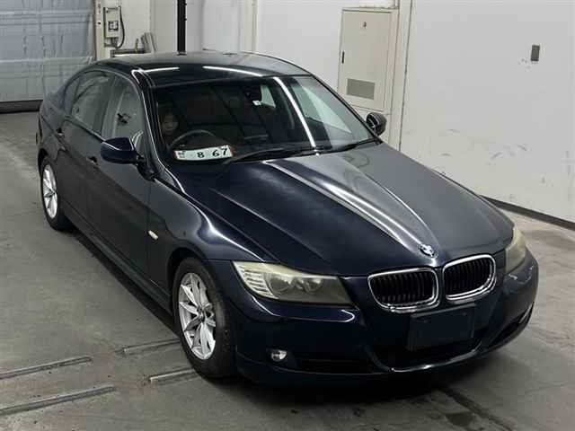BMW 3 SERIES 2010