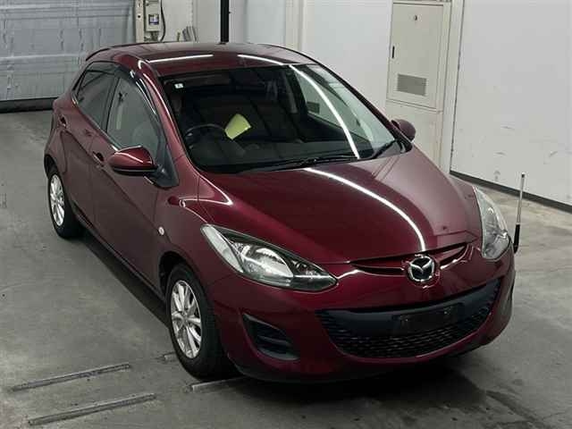 MAZDA DEMIO 2014