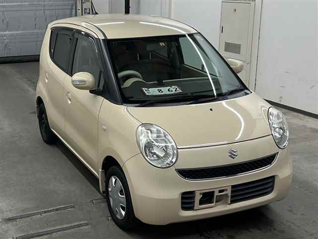SUZUKI MRWAGON