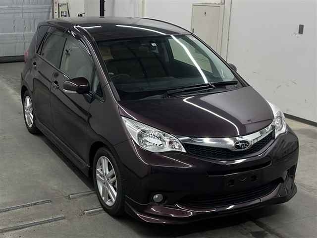 SUBARU TREZIA 2012