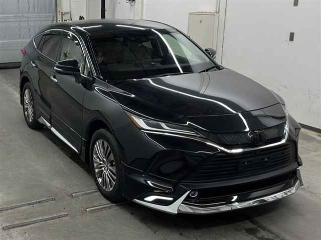 TOYOTA HARRIER 2022
