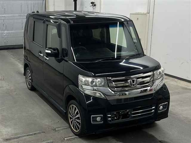 HONDA N BOX 2016