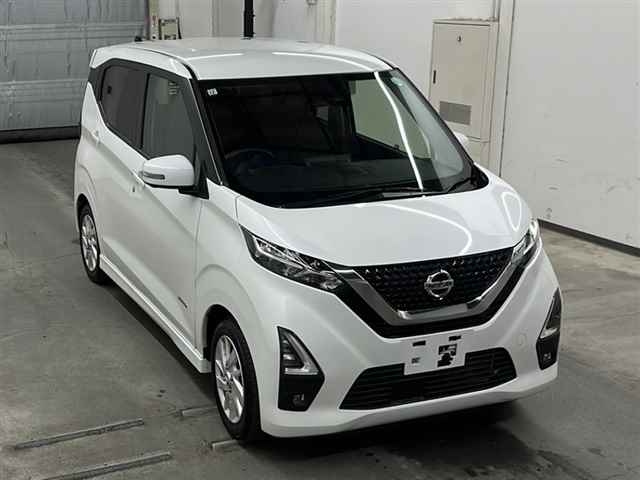 NISSAN DAYZ 2022