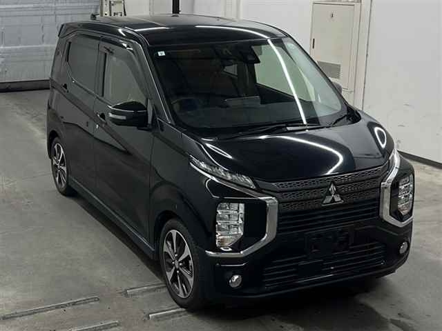 MITSUBISHI EK X 2021