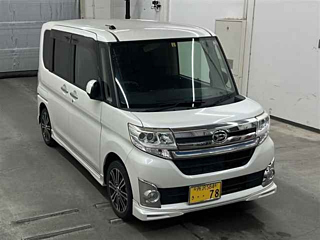 DAIHATSU TANTO 2014