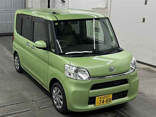 DAIHATSU TANTO 2014