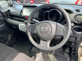HONDA N BOX 2016