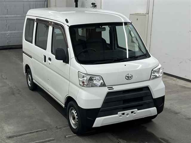 DAIHATSU HIJET VAN 2017