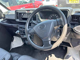 DAIHATSU HIJET VAN 2017