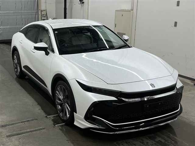 TOYOTA CROWN CROSSOVER 2023