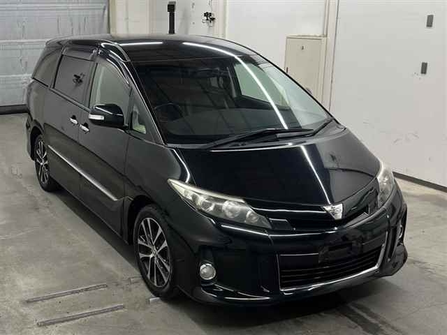 TOYOTA ESTIMA 2013