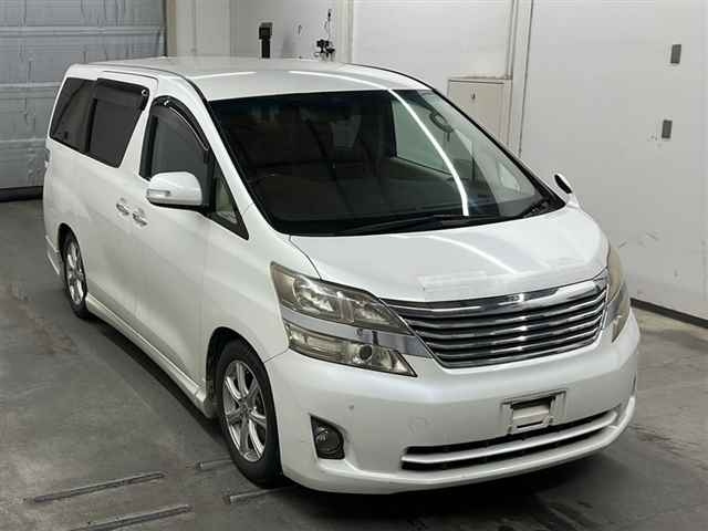 TOYOTA VELLFIRE 2010