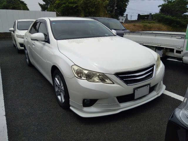 TOYOTA MARK X 2012
