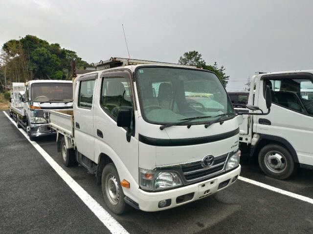 TOYOTA DYNA 2014
