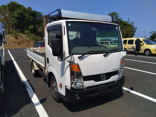 NISSAN ATLAS 2013