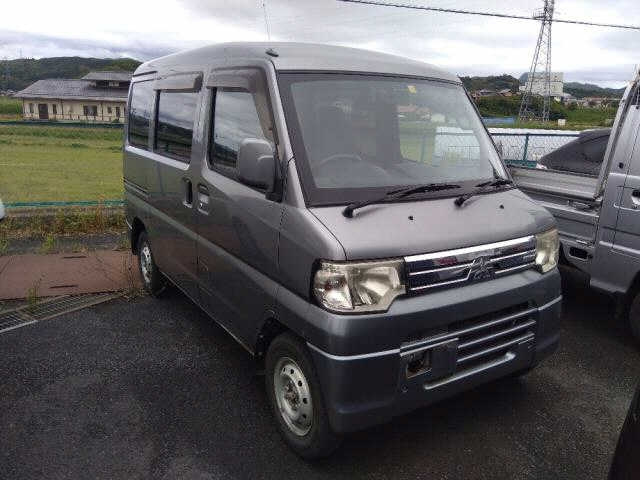 MITSUBISHI MINICAB VAN 2013