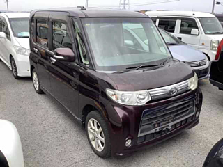 DAIHATSU TANTO 2012