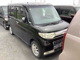 DAIHATSU TANTO 2010