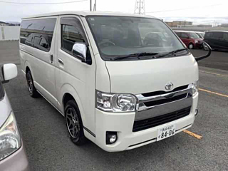 TOYOTA HIACE VAN 2017
