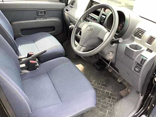 DAIHATSU HIJET VAN 2013