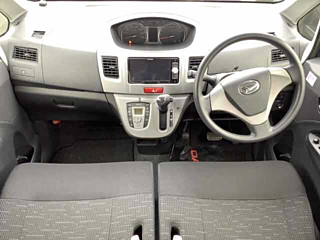 DAIHATSU MOVE 2012