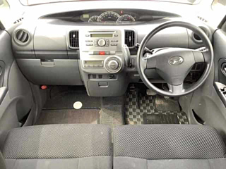DAIHATSU TANTO 2008