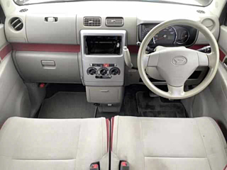 DAIHATSU MOVE CONTE 2010