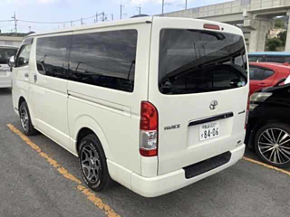 TOYOTA HIACE VAN 2017