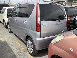 DAIHATSU MOVE 2010