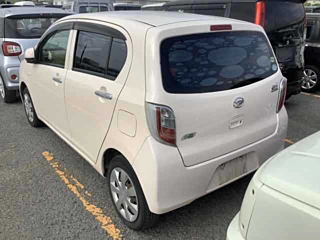 DAIHATSU MIRA E S 2012
