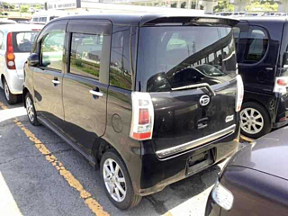 DAIHATSU TANTO EXE 2010