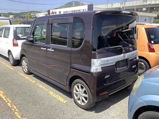 DAIHATSU TANTO 2012